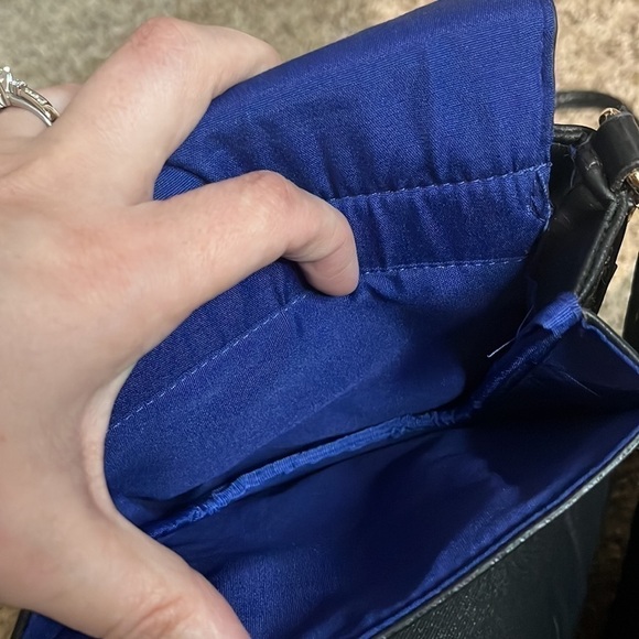 Vr Black Crossbody Bag Adjustable Straps Gold Tone Spikes - Picture 9 of 13